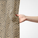 Pañuelo Patrón de cuadrado de la clave del meandro griego<br><div class="desc">Decoración griega elegante,  elegante y sofisticada de color marrón y negro. Un regalo moderno y de moda,  perfecto para el amante del Mediterráneo en su vida.</div>