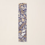 Pañuelo Patrón de Ilustracion de hojas florales blancas de<br><div class="desc">Este elegante y moderno diseño es perfecto para una mujer de diseño. Tiene un Relieve metalizado de oro falso impreso, flores pintadas a mano blancas, grises y azul marino, y un patrón de ilustracion de hojas. Es una moda, bonito, un diseño único y de lujo, ideal para una mujer sofisticada...</div>