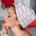 Pañuelo Patrón de moda Zapatos para mujeres<br><div class="desc">Intensifique su juego de accesorios con esta elegante bufanda de bandana, combinando diseño moderno y bonito con un toque elegante de diversión retro. Este sencillo pañuelo minimalista presenta un toque artístico divertido, mostrando los juguetones zapatos altos de tacón de las mujeres dentro de su diseño único. Perfecto para los amantes...</div>