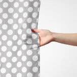 Pañuelo Puntos de Polka Gris, Patrón De Punto De Polka, Pu<br><div class="desc">Patrón de puntos polka amables,  divertidos y adorables en color gris y blanco. Un regalo moderno y de moda,  perfecto para el amante de la polka en su vida.</div>