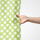 Pañuelo Puntos de Polka Verde, Patrón De Punto De Polka, P<br><div class="desc">Patrón de puntos polka amables,  divertidos y adorables en color verde y blanco. Un regalo moderno y de moda,  perfecto para el amante de la polka en su vida.</div>