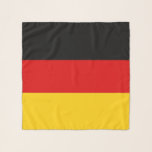 Pañuelo Scarf cuadrado con bandera de Alemania<br><div class="desc">Añade un toque de estilo y orgullo nacional a tu armario con nuestro pañuelo cuadrado con la bandera de Alemania. Este versátil pañuelo combina la moda con un diseño audaz, mostrando los colores vibrantes de la bandera alemana. Perfecto para cualquier ocasión, puede ser usado de varias maneras —envuelto alrededor de...</div>