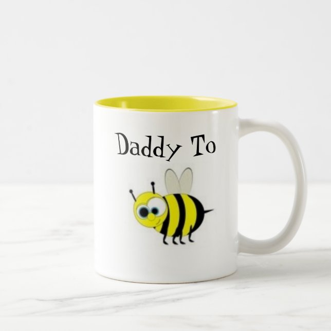 Papá a la taza de café de la abeja (Derecha)