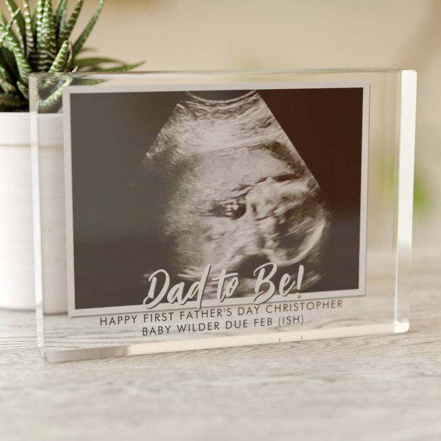 Papá será el primer bloque de fotos de ultrasonido (Surprise the Dad to be this Father's Day with a photo of your baby to be! Just add a photo & message)
