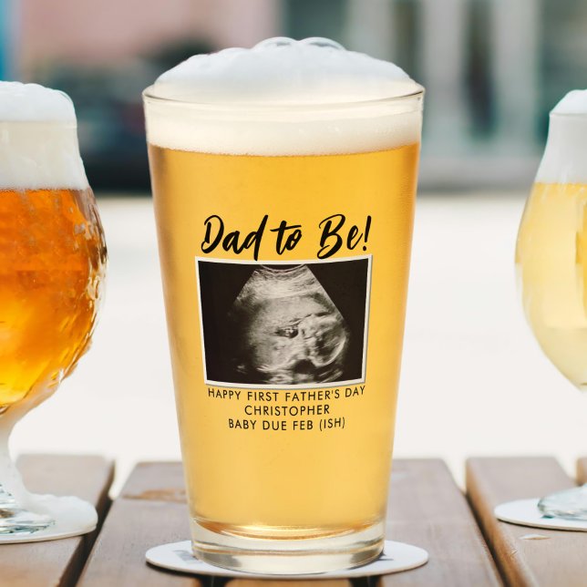 Papá será ultrasonido Foto Primer Vaso del Día del (Surprise the dad to be with his own beer glass with your baby sonogram photo. Just add a message!)