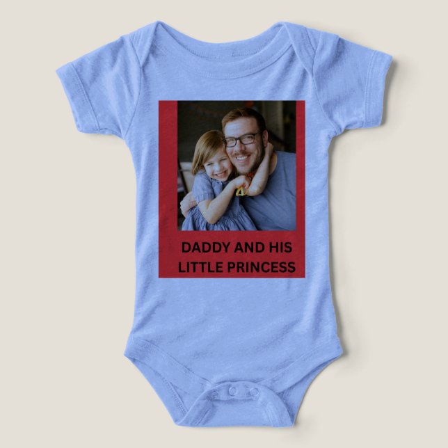 PAPA Y SU PEQUEÑA PRINCESA (Diseño delantero )