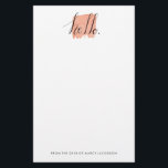 papel acuático con letras de mano de saludo<br><div class="desc">La mano decía "hola" en negro sobre una salpicadura de color melocotón. Divertido pero simple papel para ti mismo o un regalo! Edite el texto de abajo o borre si no lo desea. Haga clic en "personalizar" para añadir su toque personal.</div>