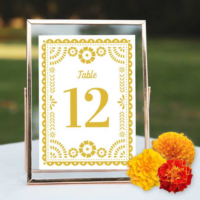 Papel amarillo cálido Picado Boda número de mesa (Subido por el creador)