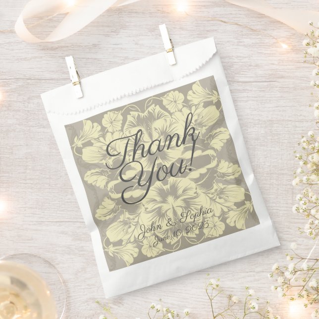 Papel Bolsa de Favor Floral de Marfil y Gris (Cortado)