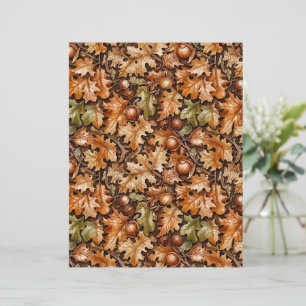 Papel con denso follaje otoñal de bellotas y hojas
