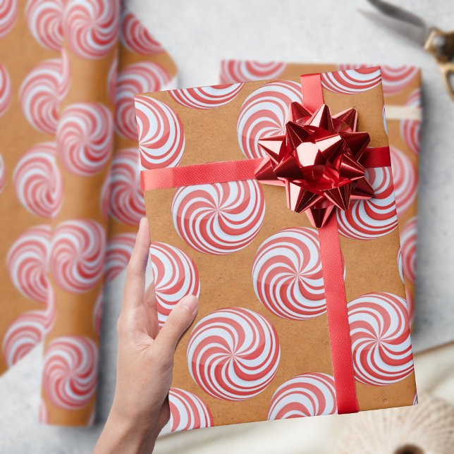Papel de ajuste de patrón de rotación de navidades (A fun and festive peppermint swirl on a gingerbread background. Perfect for Christmas gifts)