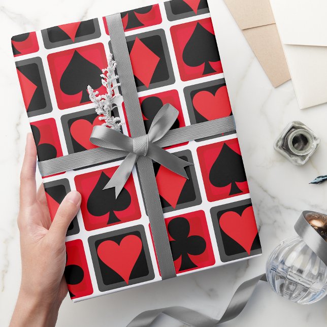 Papel de ajuste de tarjeta de póquer de casino (Poker Casino Wrapping Paper. Suits)
