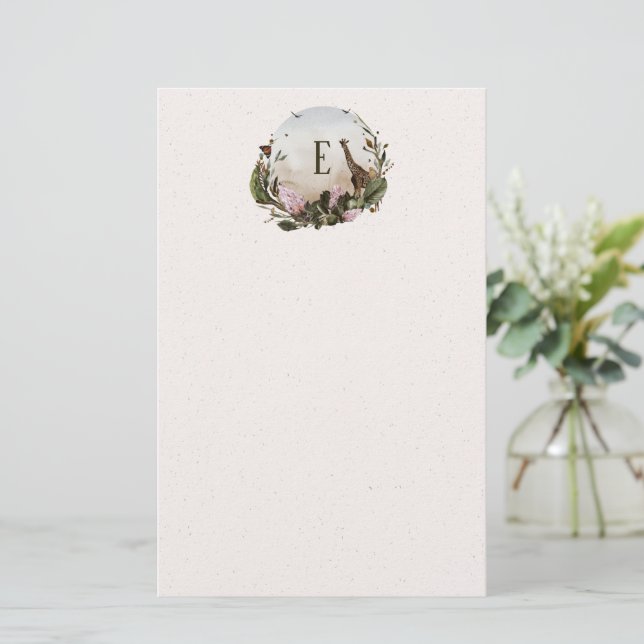 Papel de carta con monograma de jirafa para fauna  (Anverso de pie)