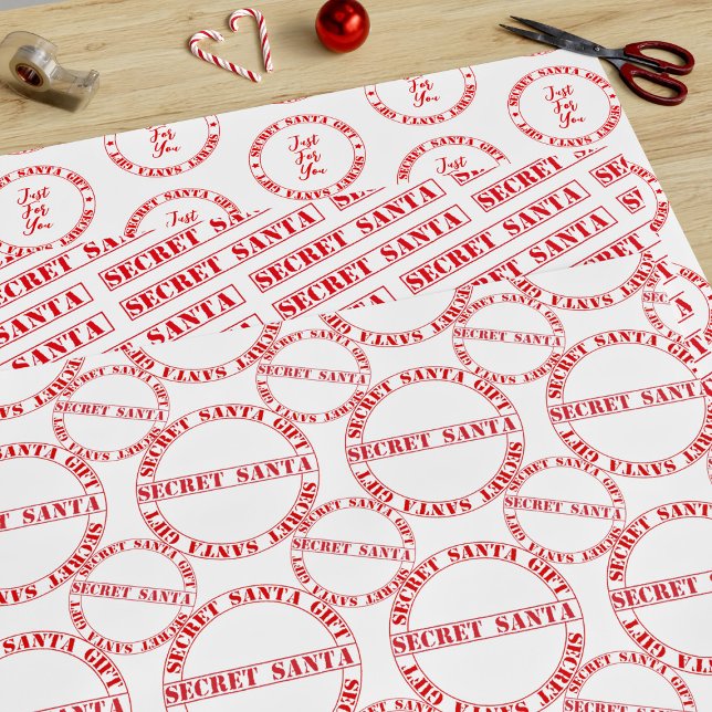 Papel de envolver con texto de Santa Secreto Rojo  (Secret Santa gift wrap perfect for your annual Gift Exchange)