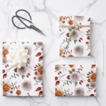 Papel de envolver floral y botánico en hojas<br><div class="desc">¡Celebre cualquier ocasión especial con este hermoso conjunto de papel de envolver floral de acuarela! ¡Perfecto para bodas! ¡Papelería de boda a juego disponible!</div>