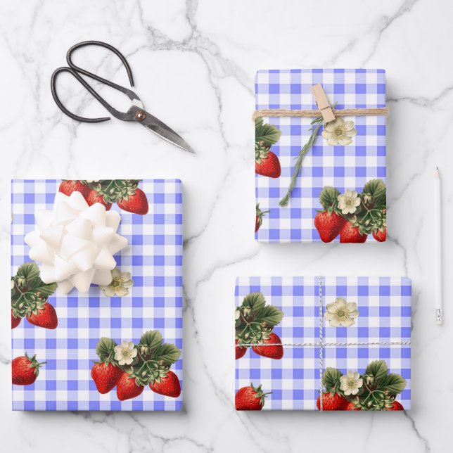 Papel de envolver fresa sobre gingham azul (Anverso)