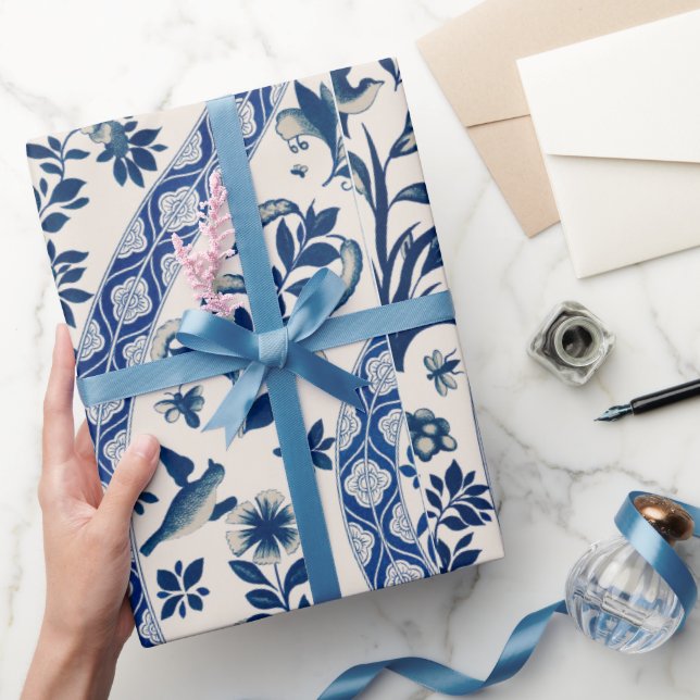 Papel de envolvimiento de patrón floral azul (Regalar)