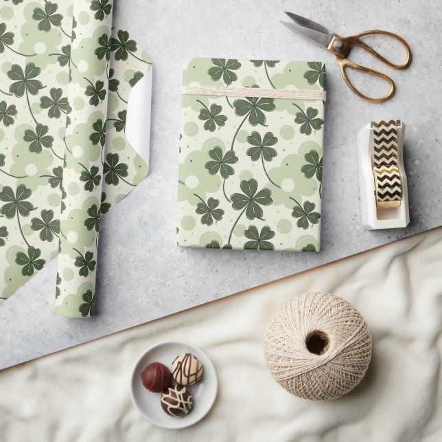 Papel de envolvimiento de Shamrock con suerte y es (Artesanía)