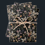 Papel de envolvimiento floral negro<br><div class="desc">Este elegante y elegante Papel de envolvimiento floral Black Boho cuenta con hermosas flores de acuarela pintadas a mano,  decoradas en un encantador ramo perfecto para bodas de primavera,  verano o otoño. Buscar elementos coincidentes en la colección Black Boho Wildflower.</div>