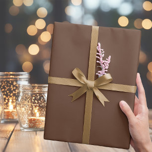 Papel de envolvimiento marrón clásico