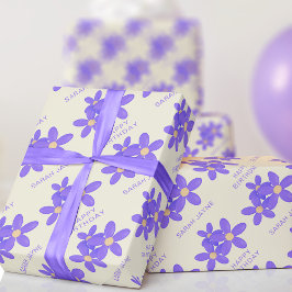 Papel de envolvimiento morado de crema floral