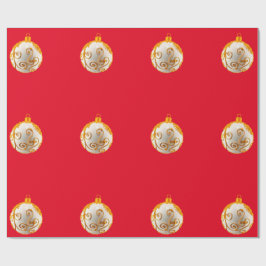 Papel de envolvimiento rojo con adorno de retenes 