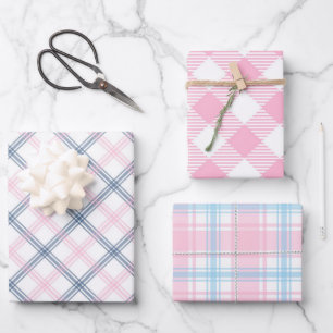 Papel de envolvimiento rosado conjunto plano de ho