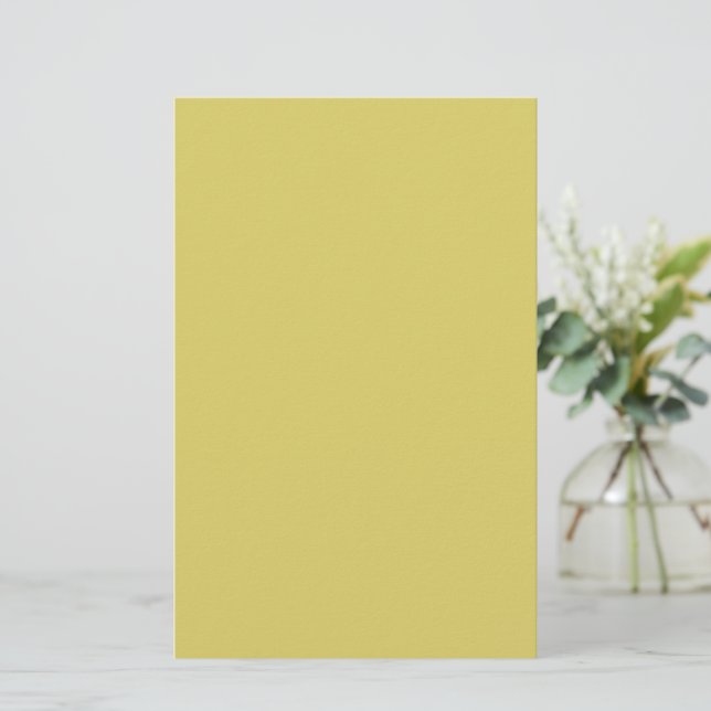 Papel de papelería de color amarillo cálido suave (Anverso de pie)