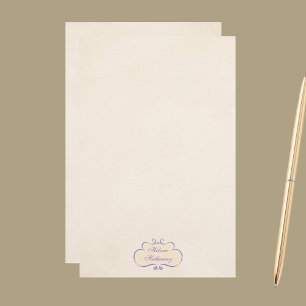 Papel de papelería de escudo de nombre romántico v
