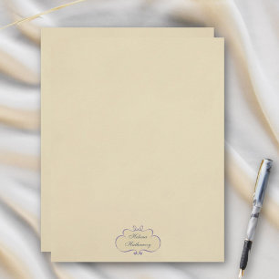 Papel de papelería de escudo de nombre romántico v