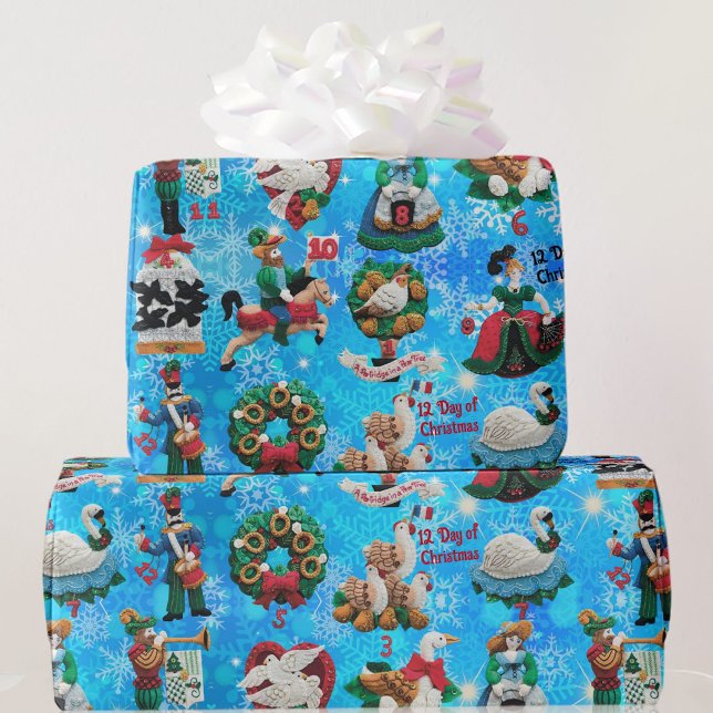 Papel De Regalo 12 días de Navidades con ornamentos hechos a mano (Subido por el creador)