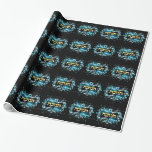 Papel De Regalo Ajuste de regalo de Hanukkah<br><div class="desc">Impresionante papel de envoltura para tus regalos de Hanukkah de Well Designs de Miriam presenta la palabra hebrea para Hanukkah rodeada de estrellas de David en un encantador gráfico. ¡Feliz Hanukkah!</div>