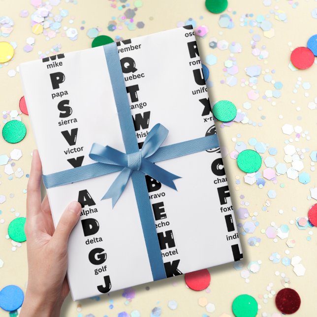 Papel De Regalo Alfabeto fonético OTAN, letras negras (Subido por el creador)