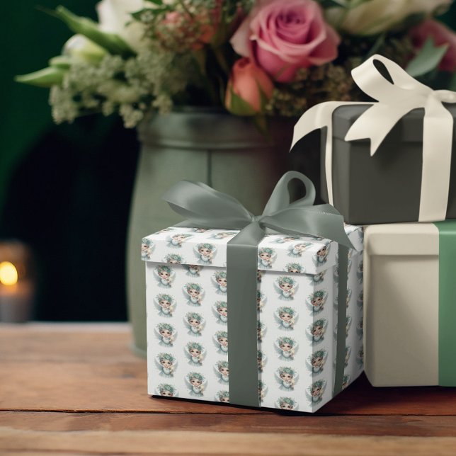 Papel De Regalo Ángel rubio con alas sosteniendo una estrella de o (Subido por el creador)