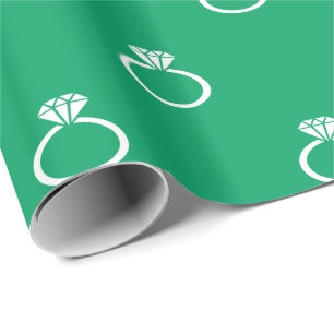 Papel De Regalo Anillos de compromiso blancos sobre verde trébol