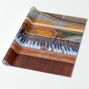 Papel De Regalo Antiguo piano vintage con la tapa apagada. Una rui