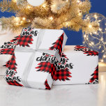 Papel De Regalo Árbol de navidad rojo y negro<br><div class="desc">Papel de envolvimiento de árbol de navidad rojo y negro</div>