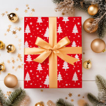 Árboles de Navidad con estrellas de bombillas y co