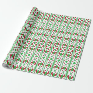 Papel De Regalo Arte folclórico étnico letón verde y rojo