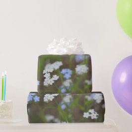 Papel De Regalo Azul delicado y floral blanco