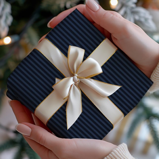 Papel De Regalo Azul Marino Rayado (Subido por el creador)