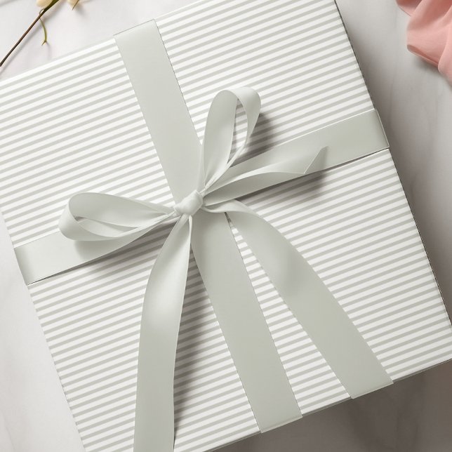 Papel De Regalo Baby Shower con tira verde suave (Soft Sage Green and White Pinstripe Pattern. Elegant Light Sage & White Lines. Wedding & Showers)