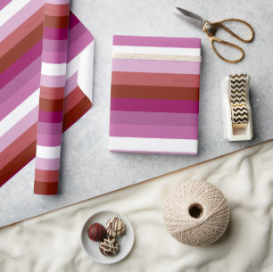 Papel De Regalo bandera del orgullo lésbico femenino de SlipperyJo
