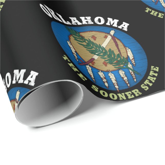 PAPEL DE REGALO BANDERA ESTATAL DE OKLAHOMA MÁS PRONTO (Esquina del rollo)
