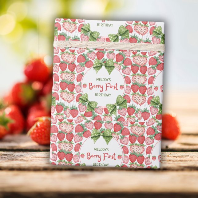 Papel De Regalo Berry First Birthday Strawberry Party (Subido por el creador)