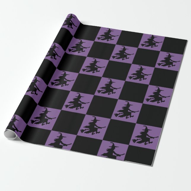 Papel De Regalo Black Witches on Purple Checkered Wrapping Paper (Desenrollado)