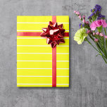 Papel De Regalo Blanco amarillo delgado horizontal rayado<br><div class="desc">Papel de envolver a rayas horizontales de color amarillo y blanco delgado</div>