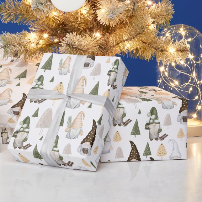 Papel de regalo blanco de árboles gnomos de invier (Vacaciones)