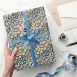 Papel De Regalo Blue Beige Green Chinoiserie Toile Floral Cumpleañ<br><div class="desc">Baldosas azul beige y verde chinoiserie de cumpleaños floral,  ducha de novia y papel de envoltura boda. Perfecto para cumpleaños,  duchas de novias y bodas.</div>