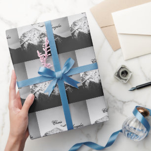 Papel De Regalo Boda blanco y negro bajo las montañas